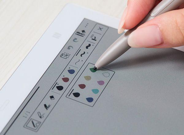 色电子阅读器登场：A4A5尺寸学习办公新利器PP模拟器试玩入口富士通Quaderno彩(图1)